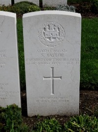 Klagenfurt War Cemetery - Taylor, Sidney